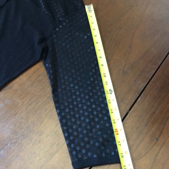 23:08- August Silk Knit Cardigan - Picture 7 of 8